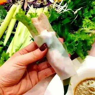 Hình ảnh Gỏi cuốn thịt heo mắm nêm - 1 chiếc