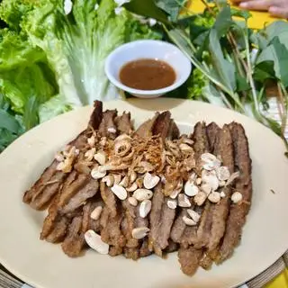 Hình ảnh Nem Nướng Nhà Làm phần bốn người 