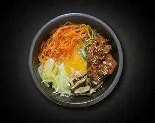 Hình ảnh Mukbang cơm trộn thịt bò