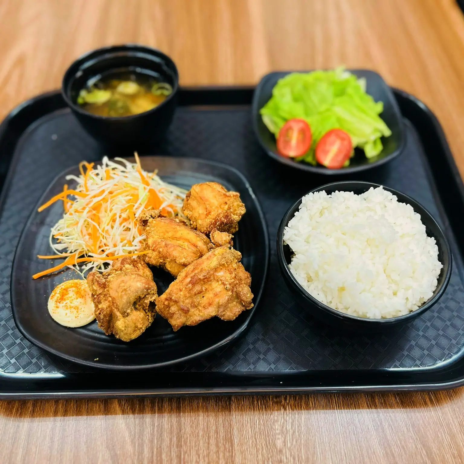 Hình ảnh Set cơm gà karaage