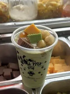 Hình ảnh trà sữa thái xanh full Topping
