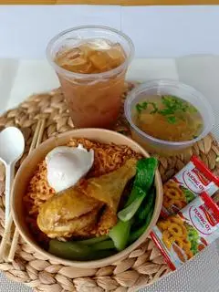 Hình ảnh Combo mì gà mắm tỏi súp trứng - trà tắc