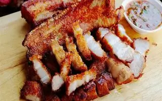 Hình ảnh Cơm chiên ba rọi 