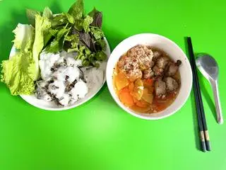 Hình ảnh Bánh Cuốn Thịt Nướng