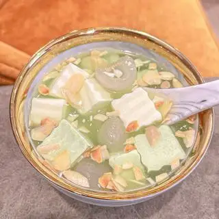 Hình ảnh Chè Khúc Bạch