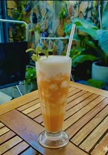 Hình ảnh Sữa đào lắc