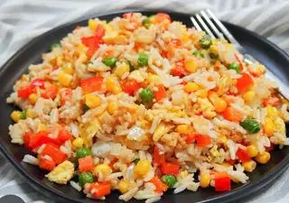 Hình ảnh Egg - veg fried rice