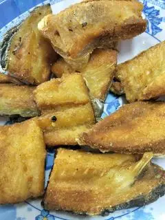 Hình ảnh cơm khô cá dứa