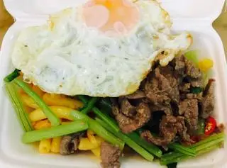 Hình ảnh Nui xào bò