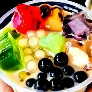 Hình ảnh Trà sữa thập cẩm full topping
