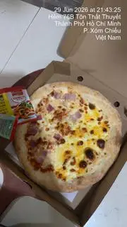 Hình ảnh Pizza Phô Mai + Pizza Bacon Lòng Đào Sốt Kem 