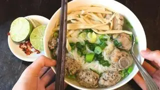 Hình ảnh Bún sườn măng mọc