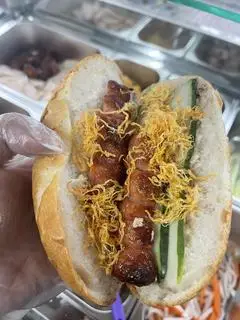 Hình ảnh Bánh mì nem nướng