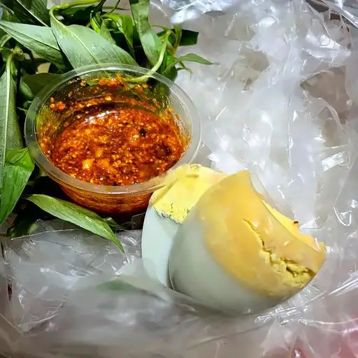 Hình ảnh Bánh Tráng Chấm - Có Trứng