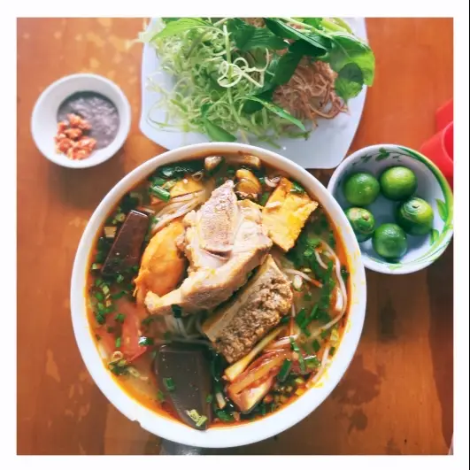 Hình ảnh Bún riêu đặc biệt (FULL TOPPING)