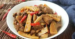 Hình ảnh Cơm thịt kho măng