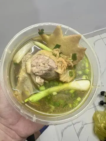 Hình ảnh đầu cổ gà luộc 