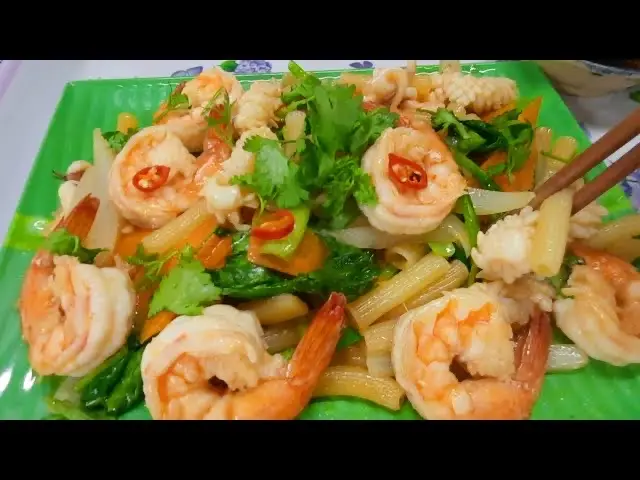 Hình ảnh Nui tôm