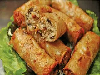 Hình ảnh Nem truyền thống (thêm)