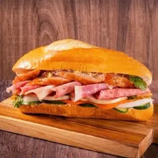 Hình ảnh Bánh Mì Thập Cẩm Đặc Biệt