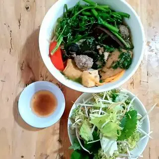 Hình ảnh Canh bún cua ốc