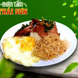 Hình ảnh Cơm sườn bì trứng