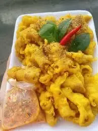 Hình ảnh Chân gà rút xương ủ muối 300gr