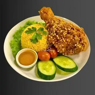 Hình ảnh Cơm Gà Xốt Mắm Tỏi 