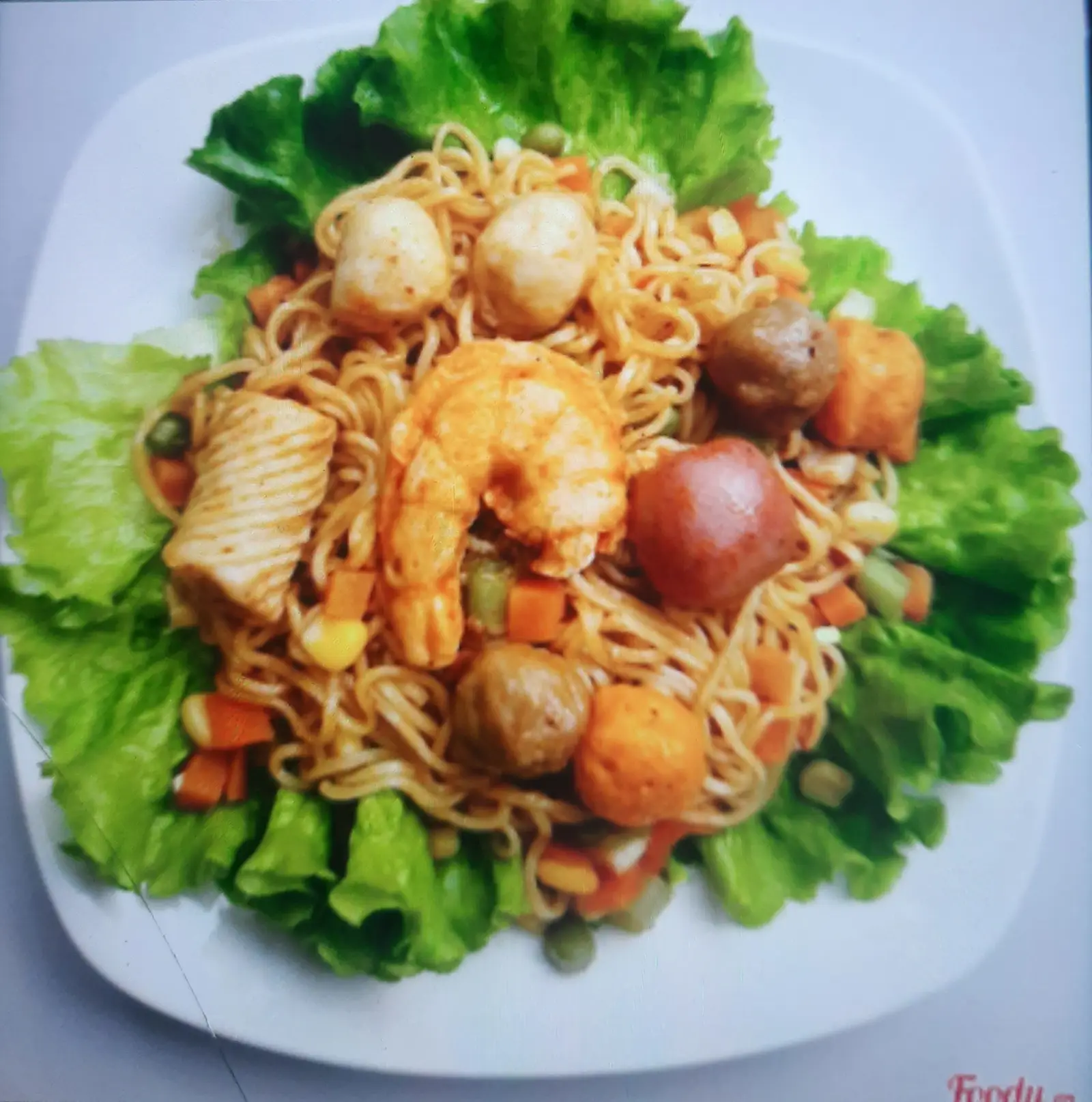 Hình ảnh mì Trộn Indomie thập cẩm 