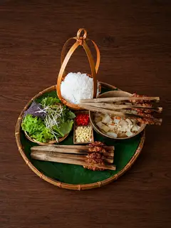 Hình ảnh Bún chả băm suất lớn