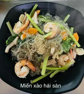 Hình ảnh Miến Hàn xào hải sản