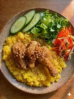 Hình ảnh Cơm gà đùi tỏi