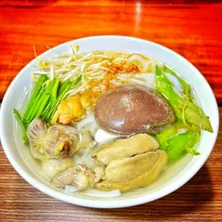 Hình ảnh Bánh Canh + Lòng Gà Ta