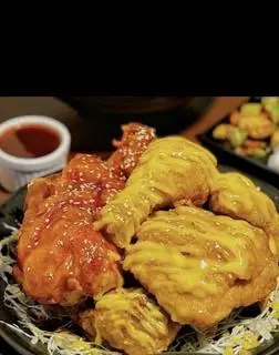 Hình ảnh Gà Nửa Con Không Xương Mix(kem hành+Cay)