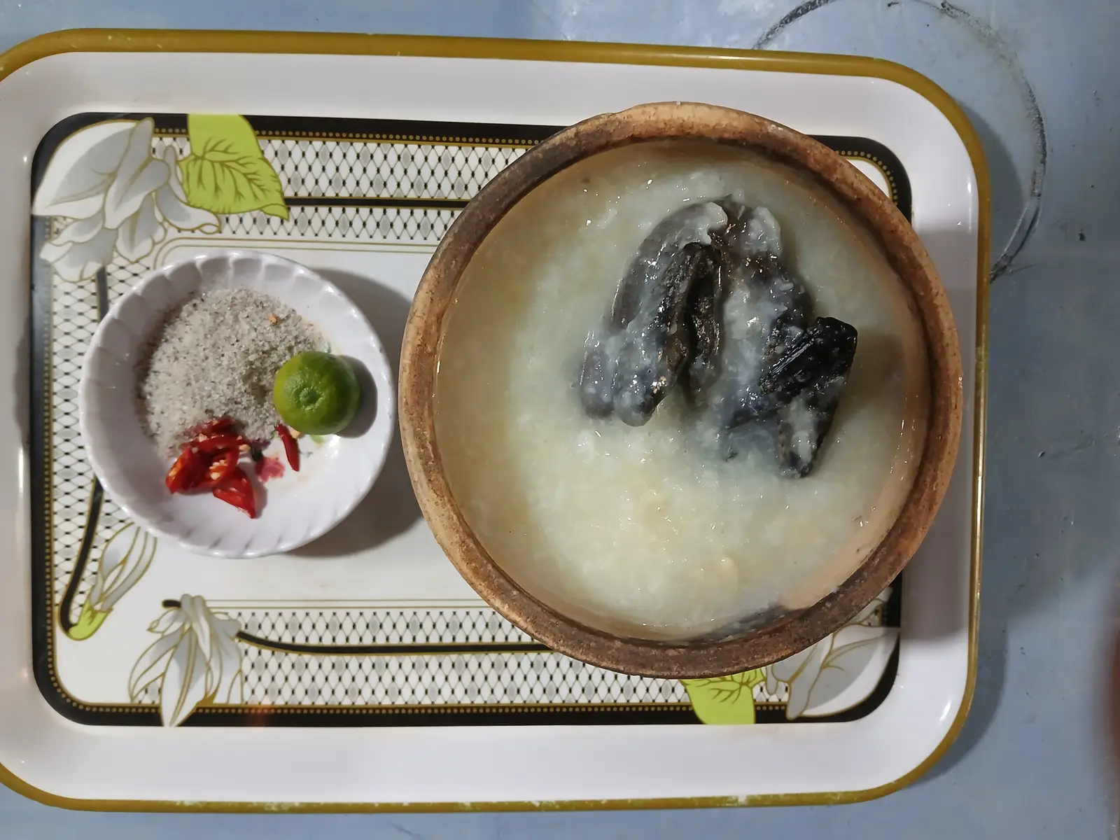 Hình ảnh Cháo gà ác đậu xanh hạt sen