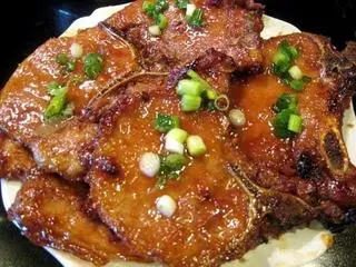 Hình ảnh Cơm chiên thịt ram mềm 