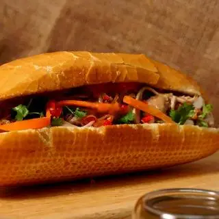 Hình ảnh Bánh mì thập cẩm đặc biệt