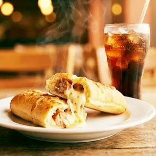 Hình ảnh Bánh Mì Que – Pate Chà Bông Phô Mai