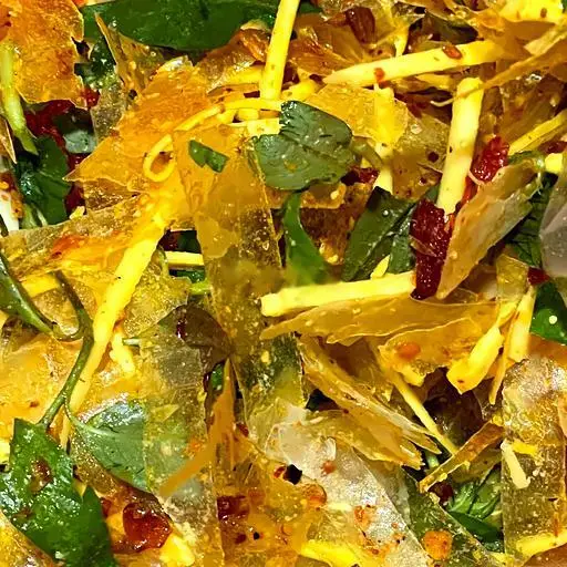 Hình ảnh Bánh Tráng Trộn Chay Có Trứng
