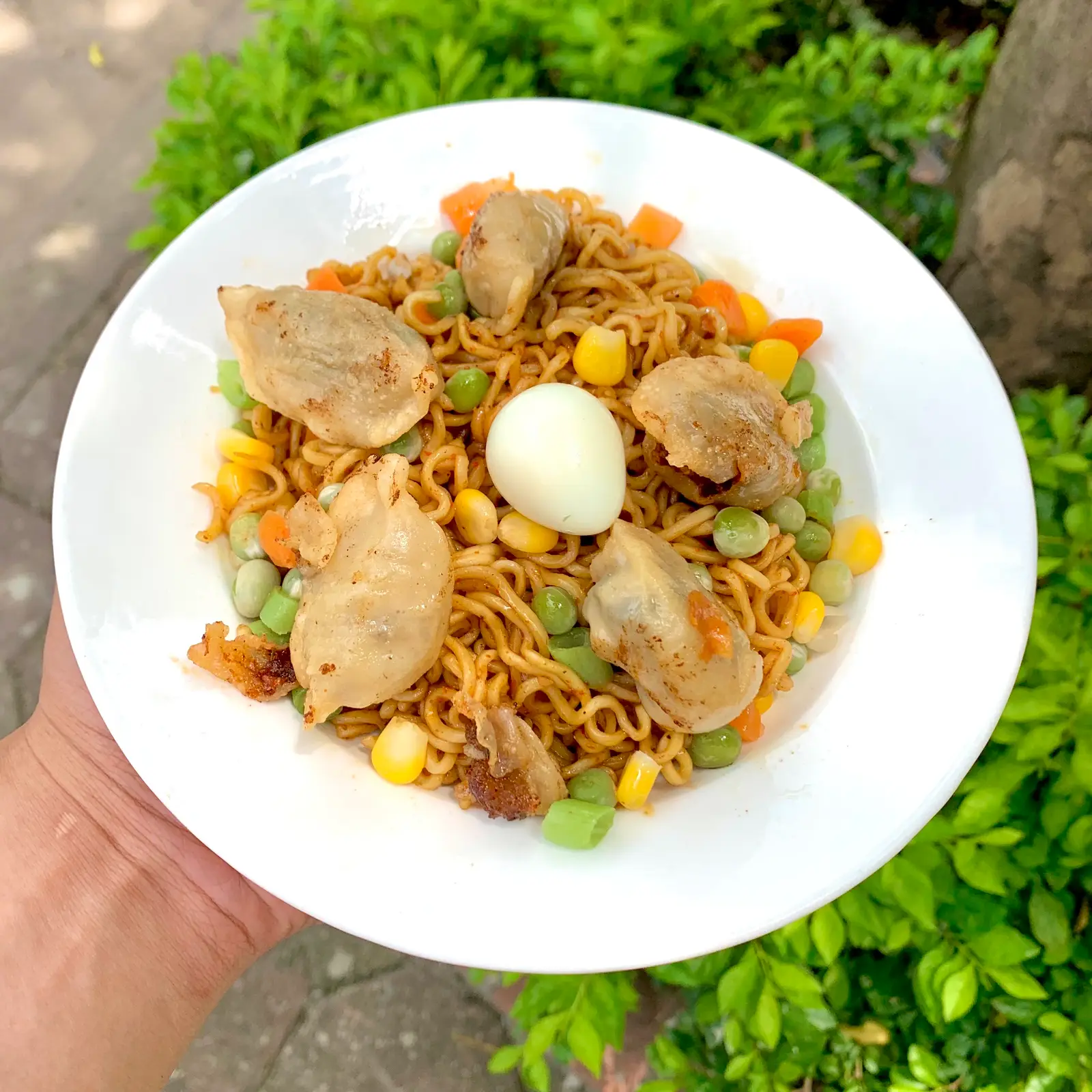 Hình ảnh Mỳ trộn sủi cảo
