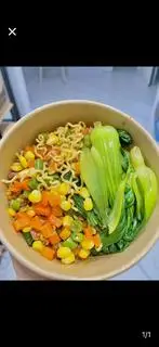 Hình ảnh Mỳ trộn rau củ