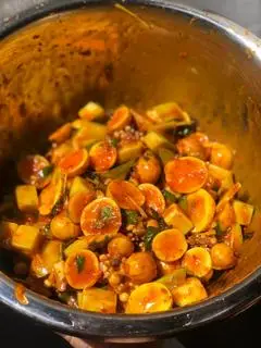 Hình ảnh Râu Tuộc Mix Trứng Non