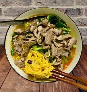 Hình ảnh Mì tim chua cay