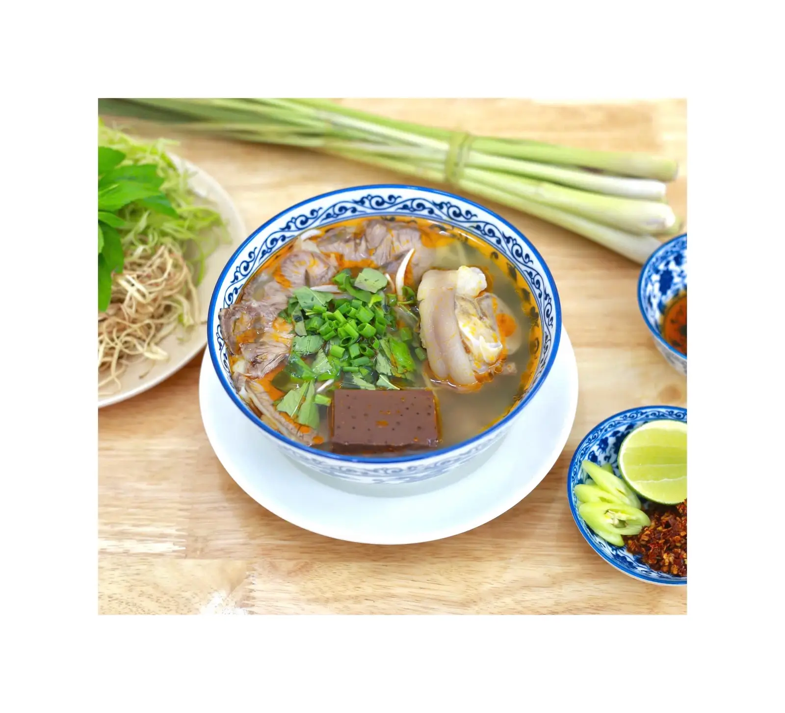 Hình ảnh Bún bò nạm giò