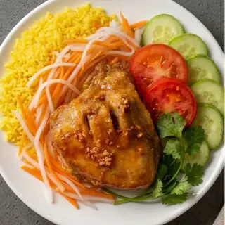 Hình ảnh Cơm gà MÁ ĐÙI (xốt tiêu đen)