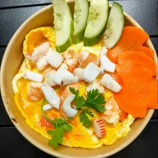Hình ảnh Cơm chiên phủ trứng đặc biệt