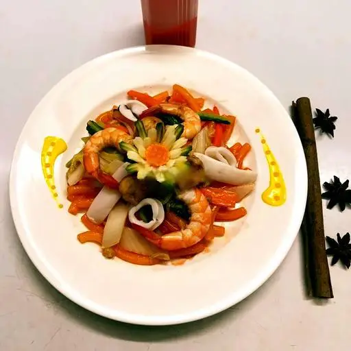 Hình ảnh Nui xào hải sản