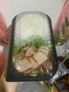 Hình ảnh Cơm Thịt Ba Chỉ Giòn Bì