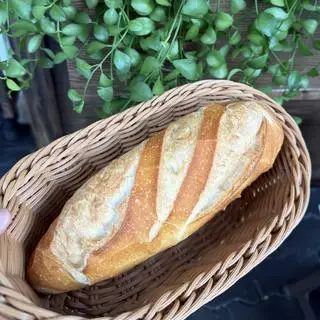 Hình ảnh Bánh mì thêm