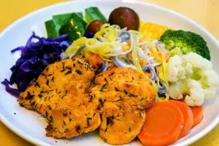 Hình ảnh Healthy Gà thảo mộc